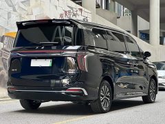 FAW Red Flag HQ9 PHEV 2.0T AWD Business Edition - ფოტო 5