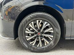 FAW Red Flag HQ9 PHEV 2.0T AWD Business Edition - ფოტო 6
