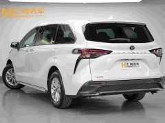 Toyota Gravia 2.5L Hybrid Comfort Edition - ფოტო 4