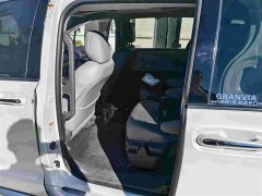 Toyota Gravia 2.5L Hybrid Comfort Edition - ფოტო 8