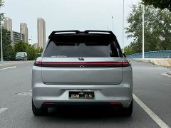 Li Auto L8 Pro - ფოტო 19