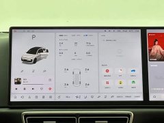 Li Auto L6 Pro Smart Refresh Edition - ფოტო 13