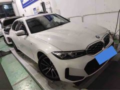 BMW 3 Series 325Li M Sport Package - ფოტო 2