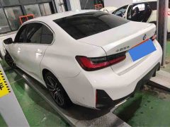 BMW 3 Series 325Li M Sport Package - ფოტო 7