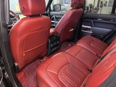 Land Rover Defender 110 3.0T P400 XS - ფოტო 9