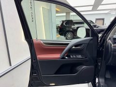 Lexus LX 570 Canadian spec - ფოტო 11