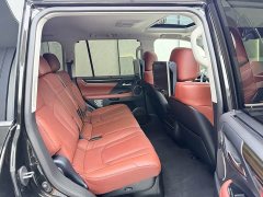 Lexus LX 570 Canadian spec - ფოტო 19