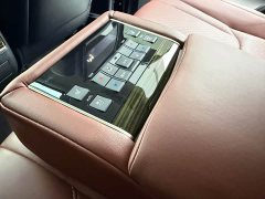 Lexus LX 570 Canadian spec - ფოტო 20