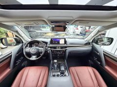 Lexus LX 570 Canadian spec - ფოტო 6