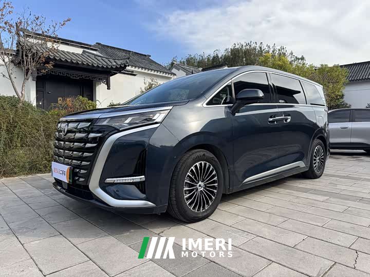 Denza D9 DM-i 970 AWD Flagship