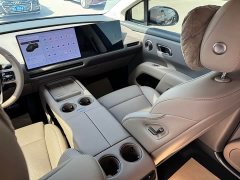 Li Auto i8 Standard Edition - ფოტო 16