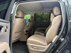 Li Auto i8 Standard Edition - ფოტო 6