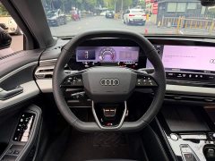 Audi A5L 2.0T Sport Plus - ფოტო 14