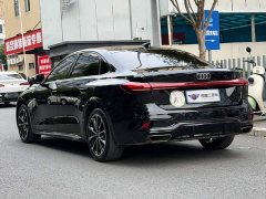 Audi A5L 2.0T Sport Plus - ფოტო 4