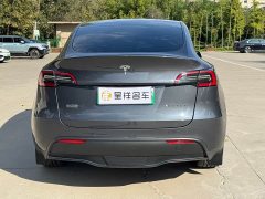 Tesla Model Y Long Range All-Wheel Drive - ფოტო 9