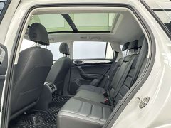 Volkswagen Taos 280TSI FWD Luxury Smart Connected Edition - ფოტო 5