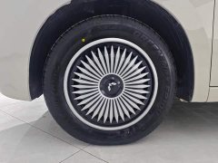 Wuling Hongguang MINIEV Fourth Generation Four-Door Advanced Edition - ფოტო 6