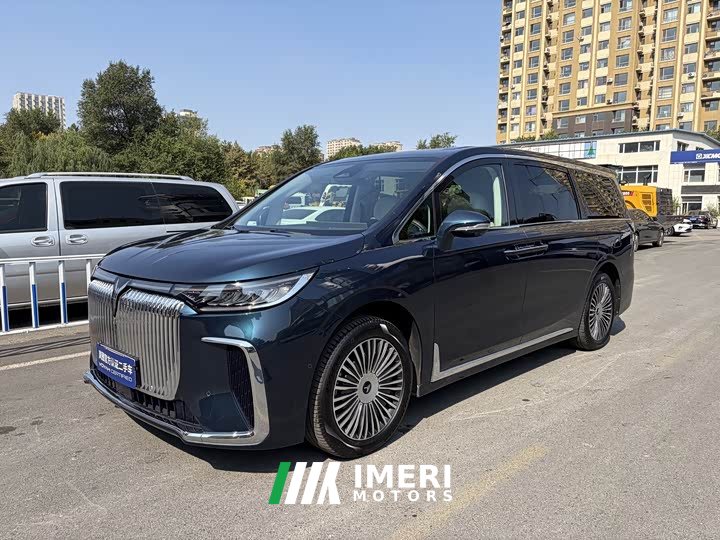 Voyah Lantu Dreamchaser PHEV AWD Flagship Kunpeng Edition