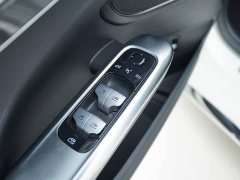 Mercedes-Benz C-Class C 260 L Sport Edition - ფოტო 10