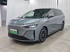 XPeng X9 Extended Range 1602 Ultra - ფოტო 1