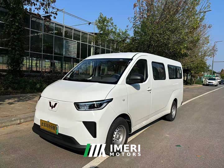 Wuling Yangguang 330km Passenger Vehicle Comfort Edition - ავტომობილი ჩინეთიდან