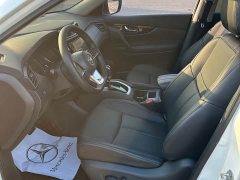 Nissan Qashqai Classic 2.0L FWD Smart Connect Premium Edition - ფოტო 4