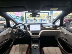 BYD Dolphin 405km Fashion Edition - ფოტო 14