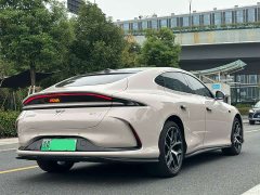 IM Motors Zhiji L6 Max - ფოტო 6