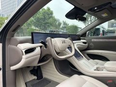 IM Motors Zhiji L6 Max - ფოტო 9
