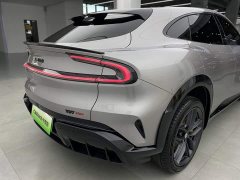 Xiaomi YU7 Four-Wheel Drive Max Edition - ფოტო 15