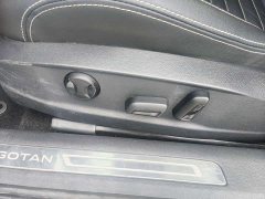 Volkswagen Magotan 330TSI DSG Advance - ფოტო 13