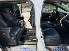 Toyota Alphard Hybrid 2.5L Premium Edition - ფოტო 11