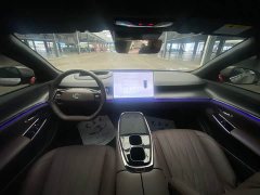 Changan Qiyuan A07 Ultra-Long Blue Whale Pure Electric 730 Flagship - ფოტო 13