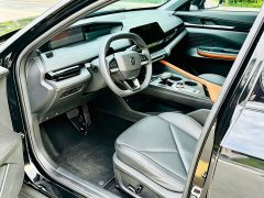 Changan UNI-V 1.5T Premium Edition - ფოტო 8
