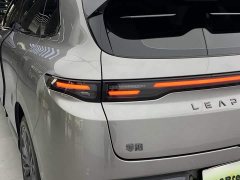 Leapmotor Lafa5 600 Ultra - ფოტო 6