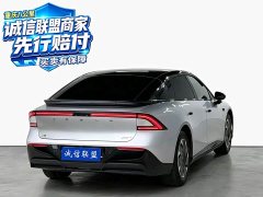 Xpeng P7 Long Range Max - ფოტო 12