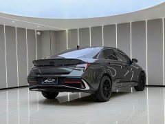 Hyundai Elantra 1.5L CVT Luxury - ფოტო 16