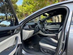 BYD Qin Plus DM-i 55KM Flagship - ფოტო 8