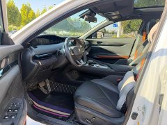 Changan UNI-V 1.5T Sport Edition - ფოტო 4