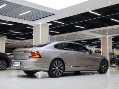 Volvo S90 B5 Inscription Luxury - photo 13