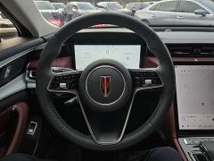 FAW Hongqi H5 PHEV 130 Super Hybrid Edition - ფოტო 10