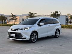 Toyota Sienna 2.5L Hybrid Premium Luxury Edition - photo 1