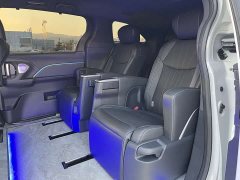 Toyota Sienna 2.5L Hybrid Premium Luxury Edition - photo 10