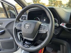 Toyota Sienna 2.5L Hybrid Premium Luxury Edition - photo 18