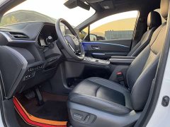 Toyota Sienna 2.5L Hybrid Premium Luxury Edition - photo 4