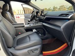 Toyota Sienna 2.5L Hybrid Premium Luxury Edition - photo 9