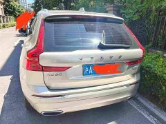 Volvo XC60 T5 AWD Smart Remote Luxury Edition - ფოტო 3