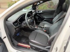 Ford Focus Sedan EcoBoost 180 Automatic ST Line - ფოტო 7
