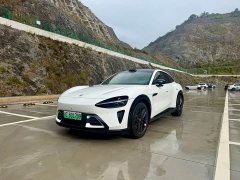Xiaomi YU7 Four-Wheel Drive Max Edition - ფოტო 1