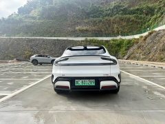 Xiaomi YU7 Four-Wheel Drive Max Edition - ფოტო 6